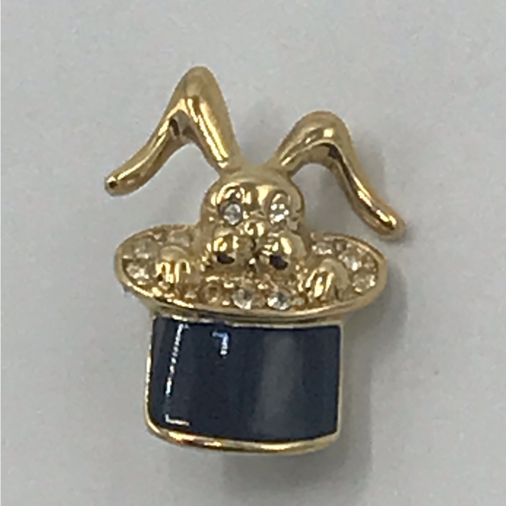 Trifari Rabbit Bunny Hat Brooch Pin Signed